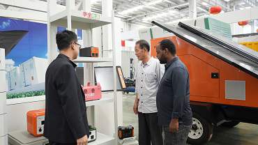 Ethiopian customers visit Huaquan to purchase energy storage equipment